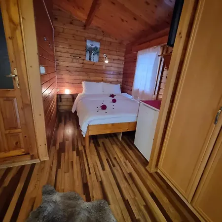Cakil Restoran Ve Bungolov Bed & Breakfast Silivri